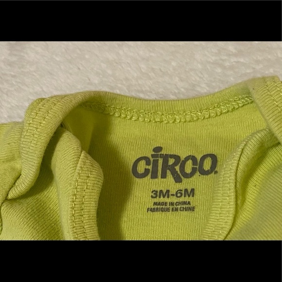 Baby Onesie Lot - Picture 14 of 14